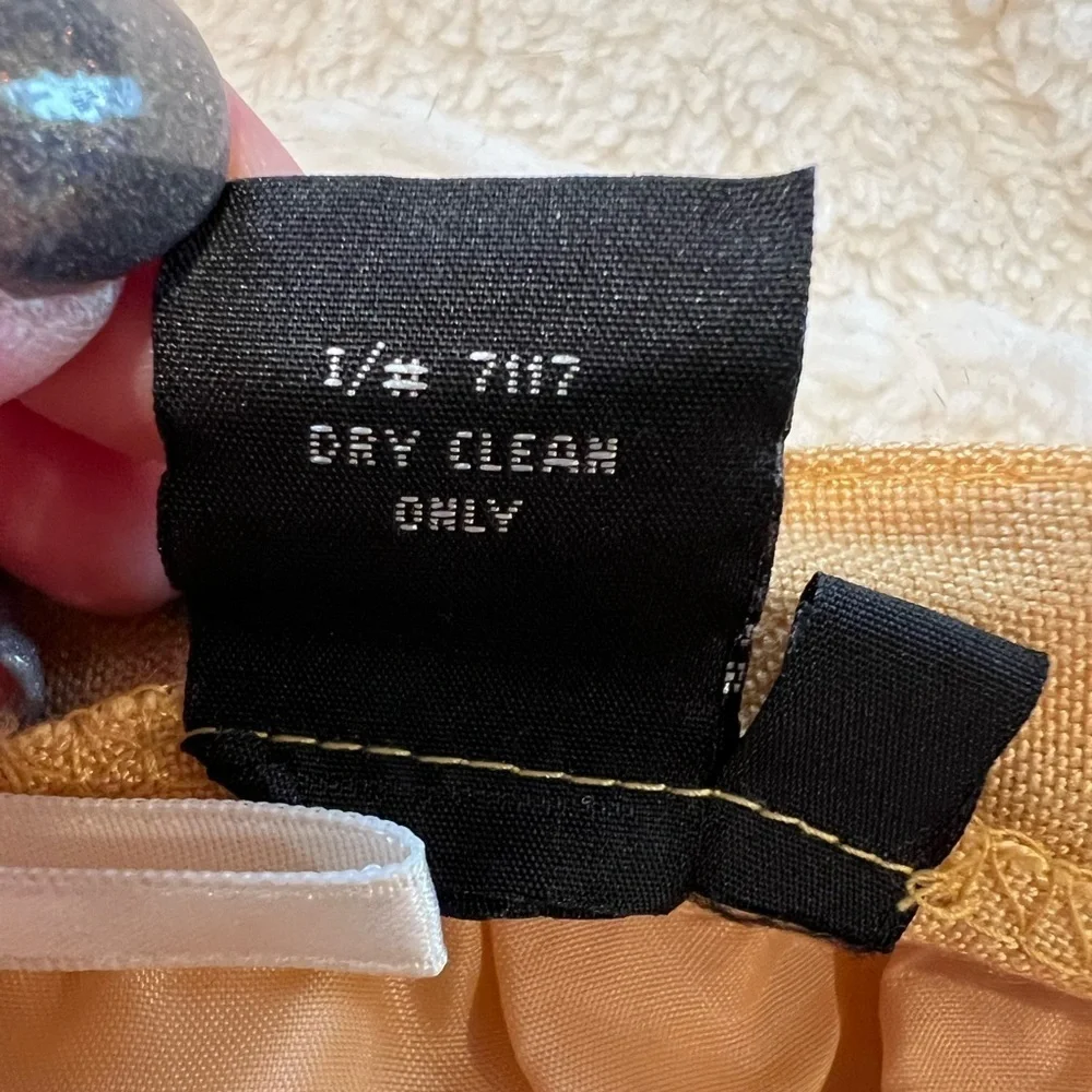 Vintage Sassoon women’s two-piece yellow plaid skirt Suit Set size 8 - Picture 11 of 11